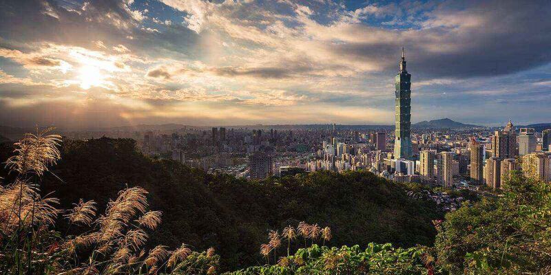 Taipei skyline